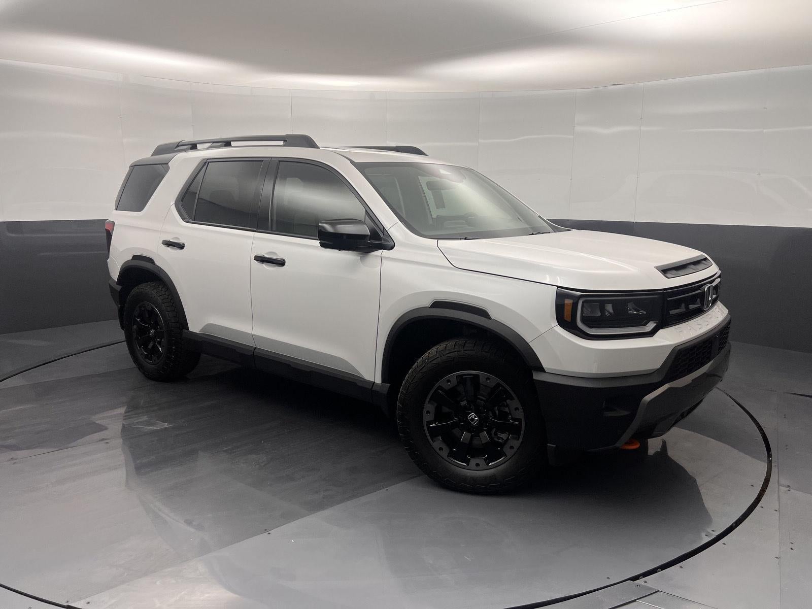 2026 Honda Passport TrailSport Elite in Platinum White Pearl — front three-quarter view