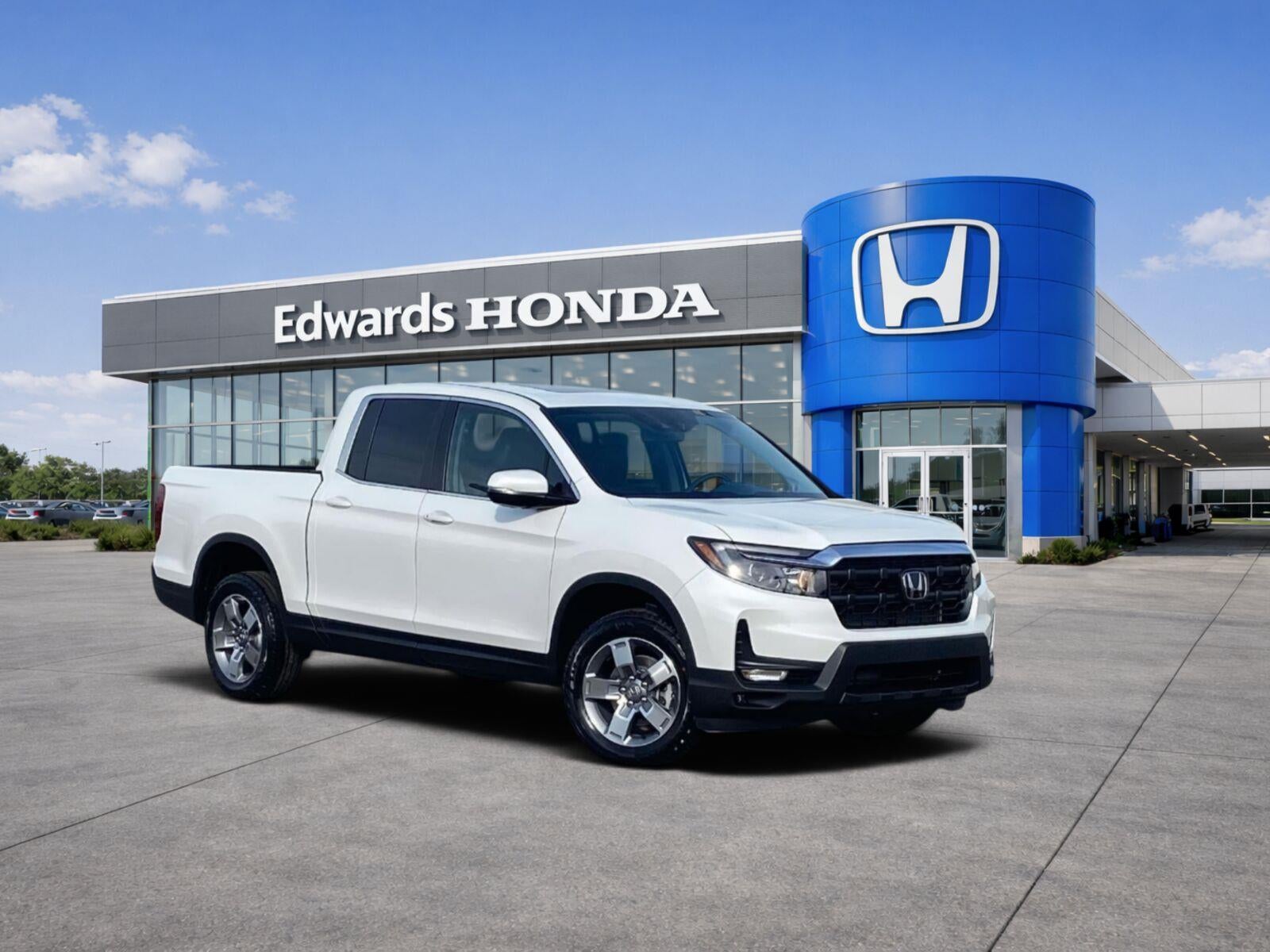 2026 Honda Ridgeline RTL in Platinum White Pearl — front three-quarter view